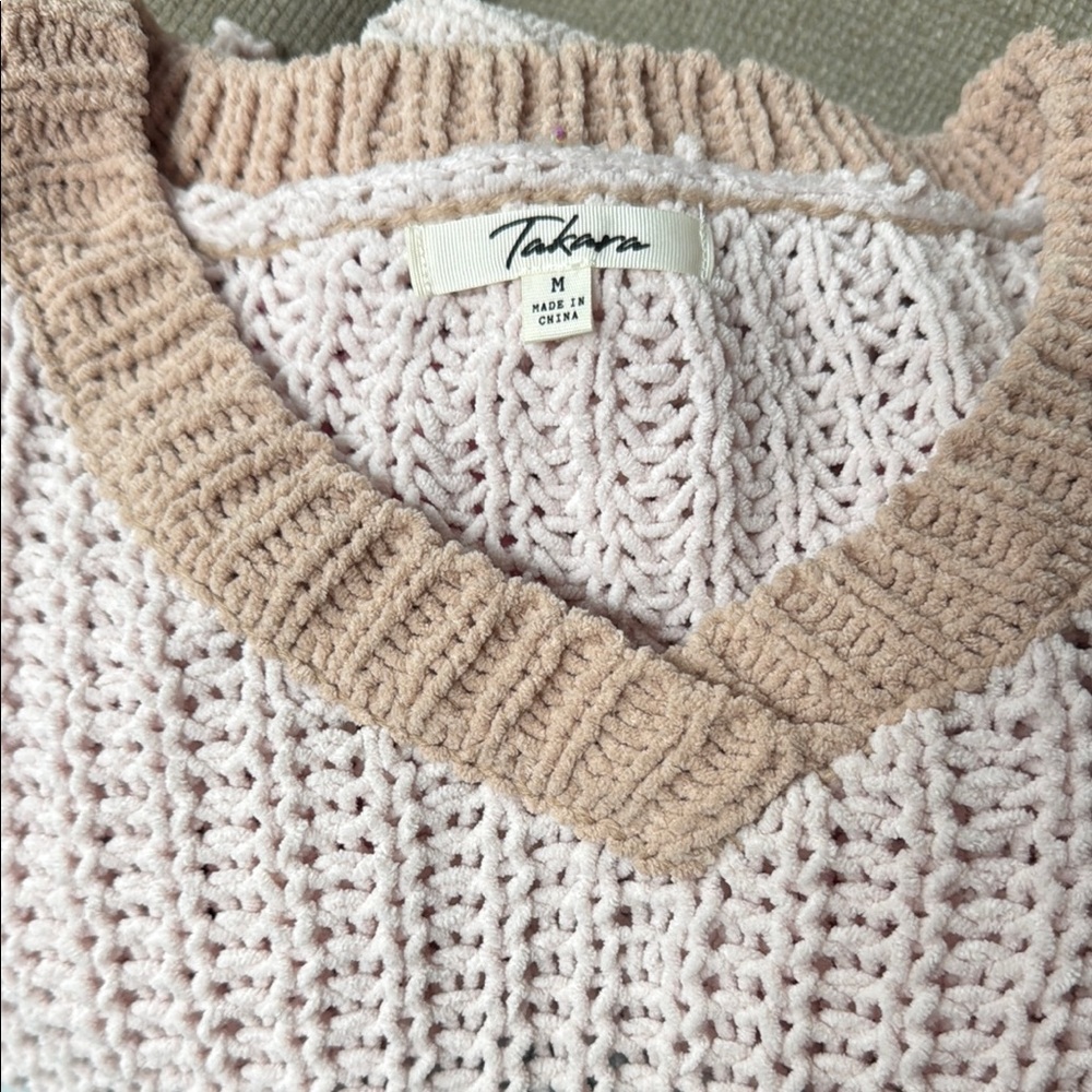 Colorful Chunky Knit Sweater 💕 - Picture 3 of 3